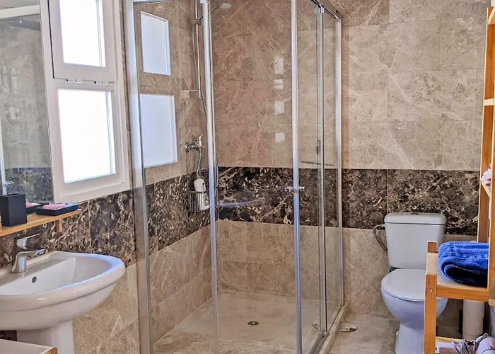 Blue Ark - Luxe Panorama Spectaculaire Sur Gibraltar Et Piscine, 10 Golfs Aux Environs Villa